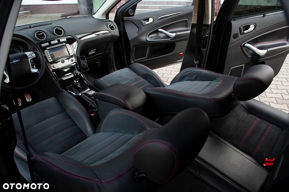 Ford Mondeo SW - 25