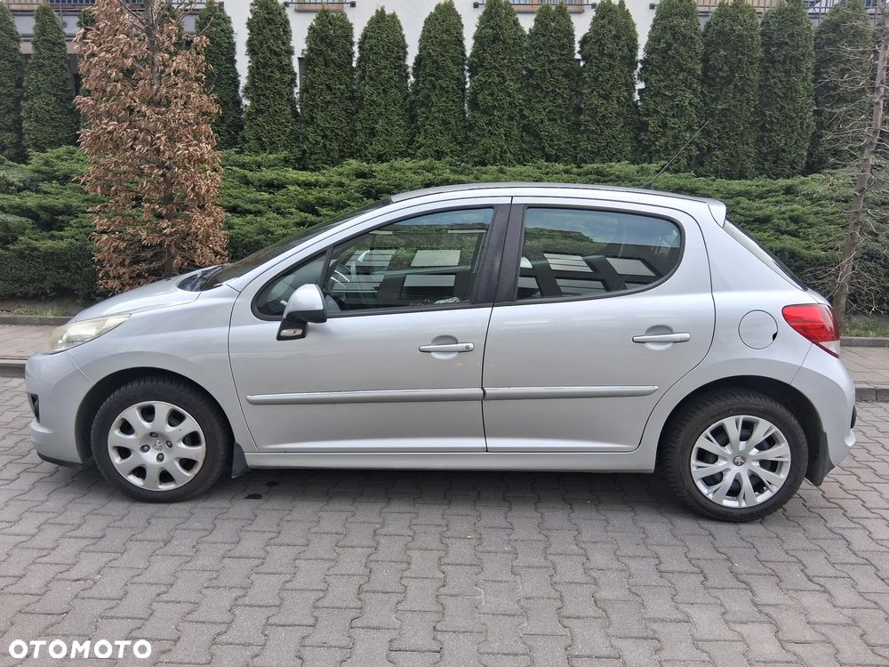 Peugeot 207 1.4 HDi Active - 1
