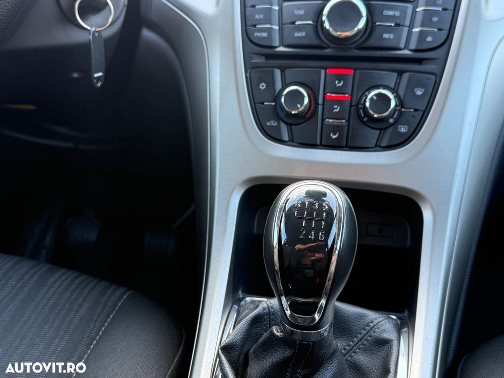 Opel Astra 1.4 Turbo Design Edition - 14