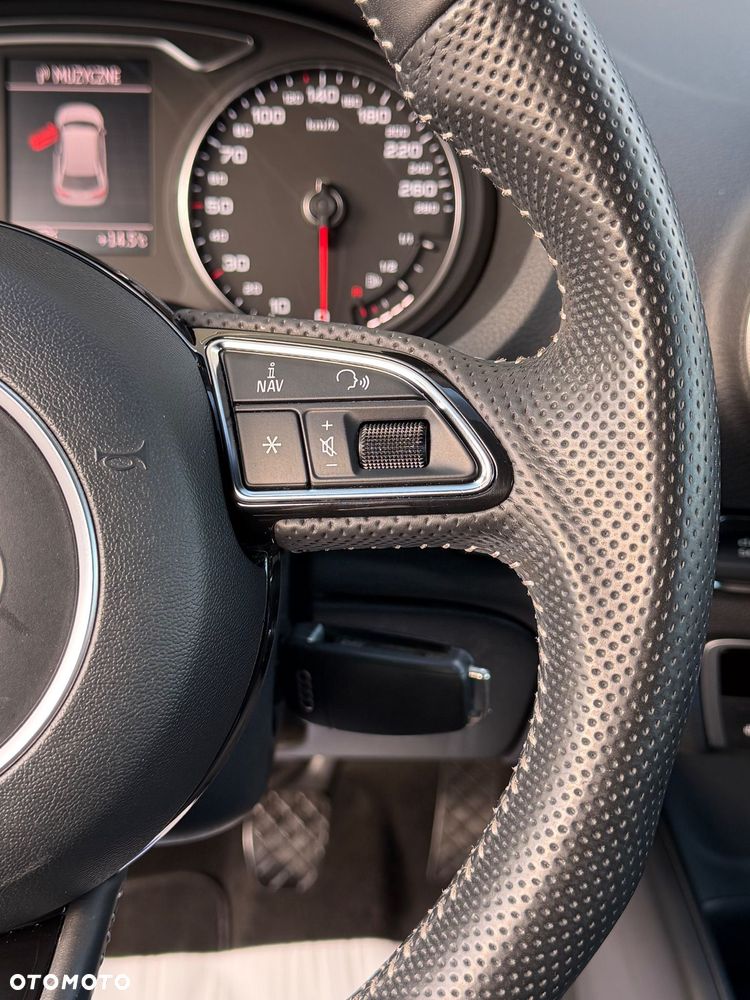 Audi A3 3-drzwiowe 1.4 TFSI S line Sportpaket - 9