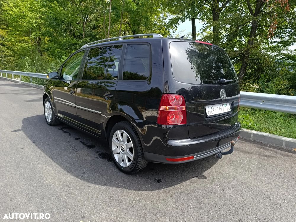 Volkswagen Touran 1.4 TSI Highline - 4