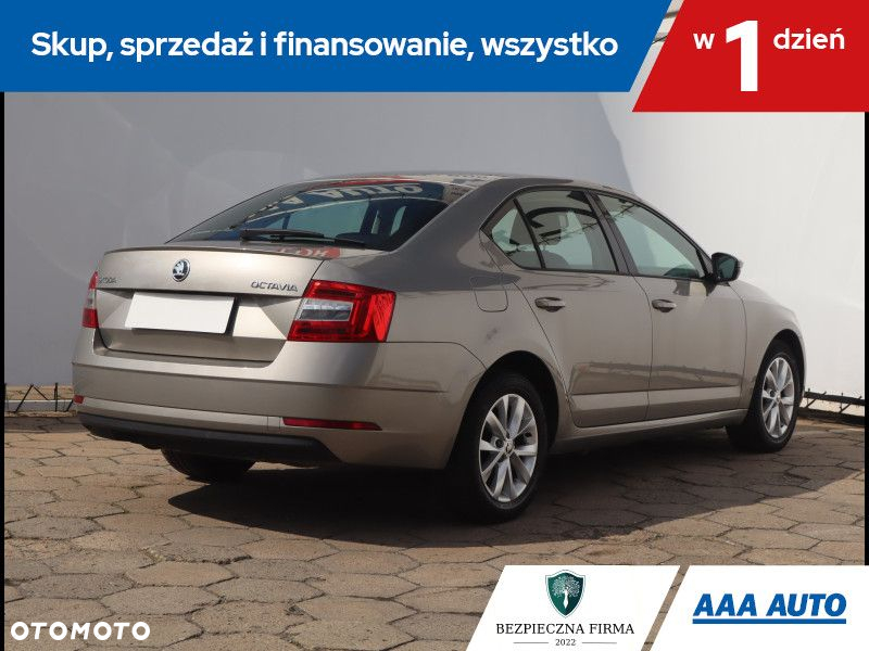 Skoda Octavia - 6