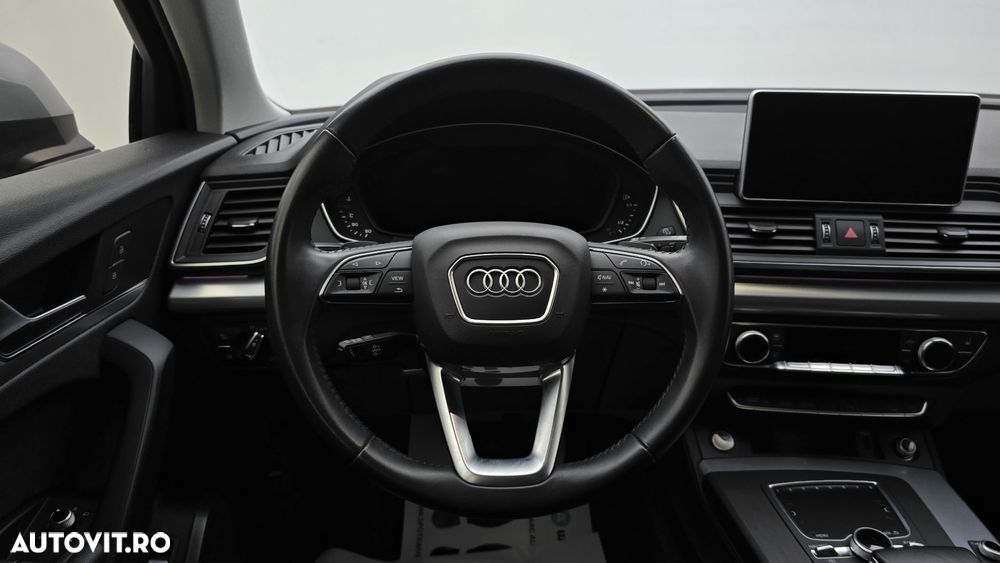 Audi Q5 2.0 40 TDI quattro S tronic Sport - 16