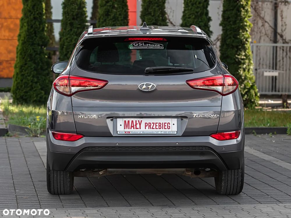 Hyundai Tucson blue 1.6 GDi 2WD Navi - 11