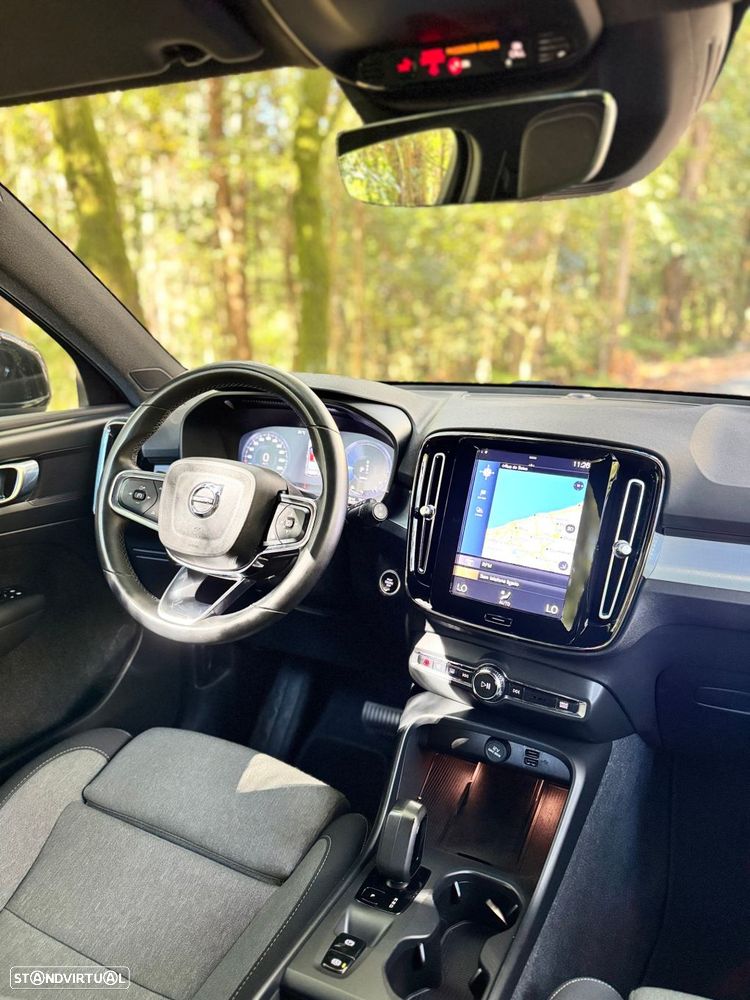 Volvo XC 40 - 26