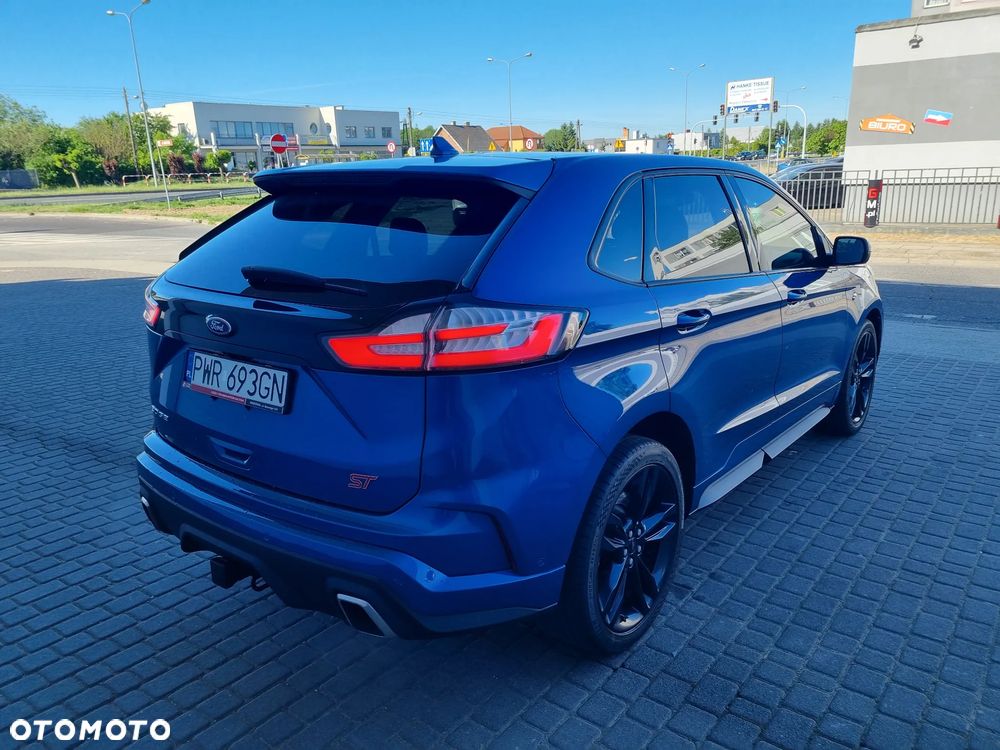 Ford Edge - 2