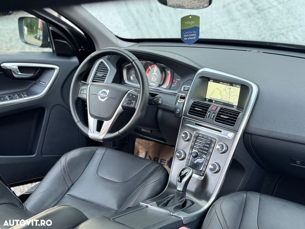 Volvo XC 60 D4 Geartronic Summum - 6