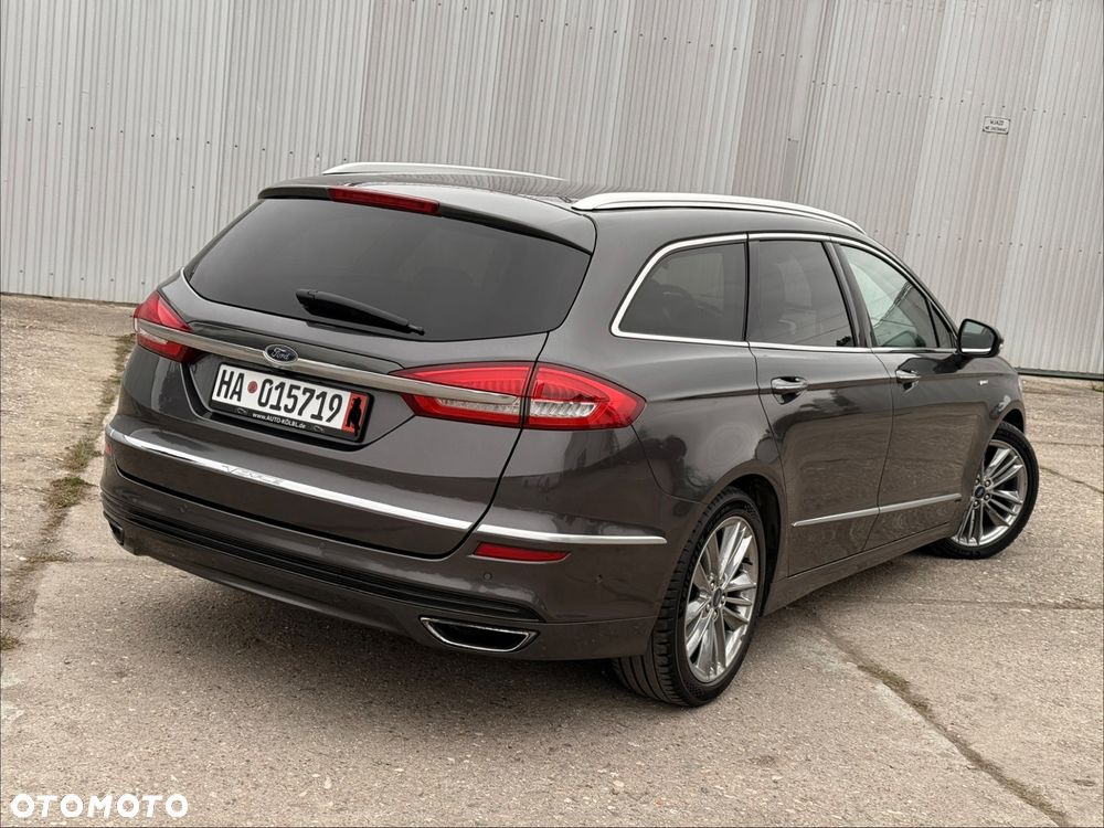 Ford Mondeo 2.0 EcoBlue VIGNALE - 32