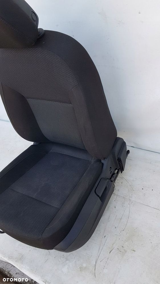 fotel lewy kierowcy Opel Insignia A - 7