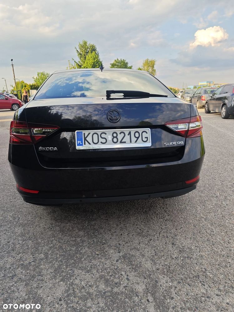 Skoda Superb 2.0 TSI Style DSG - 8