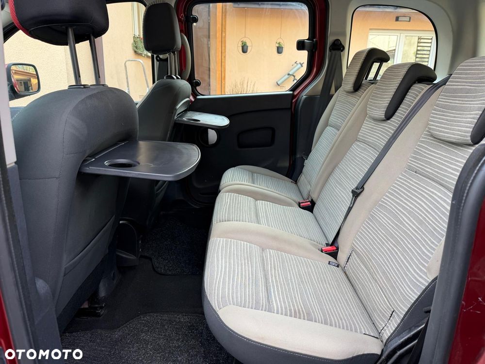Renault Kangoo 1.6 16V 105 Happy Family - 5