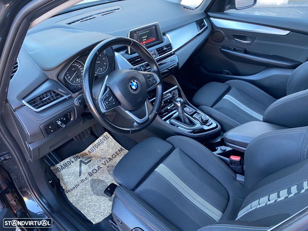 BMW 216 Active Tourer d Line Sport Auto - 11