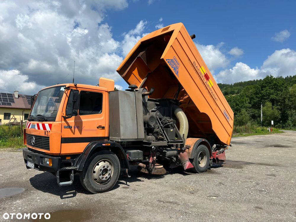 Mercedes-Benz 1517 - 11