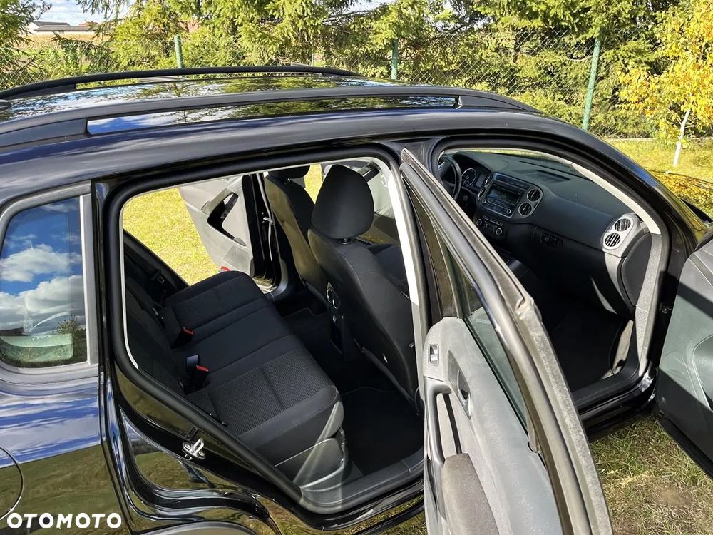 Volkswagen Tiguan - 9