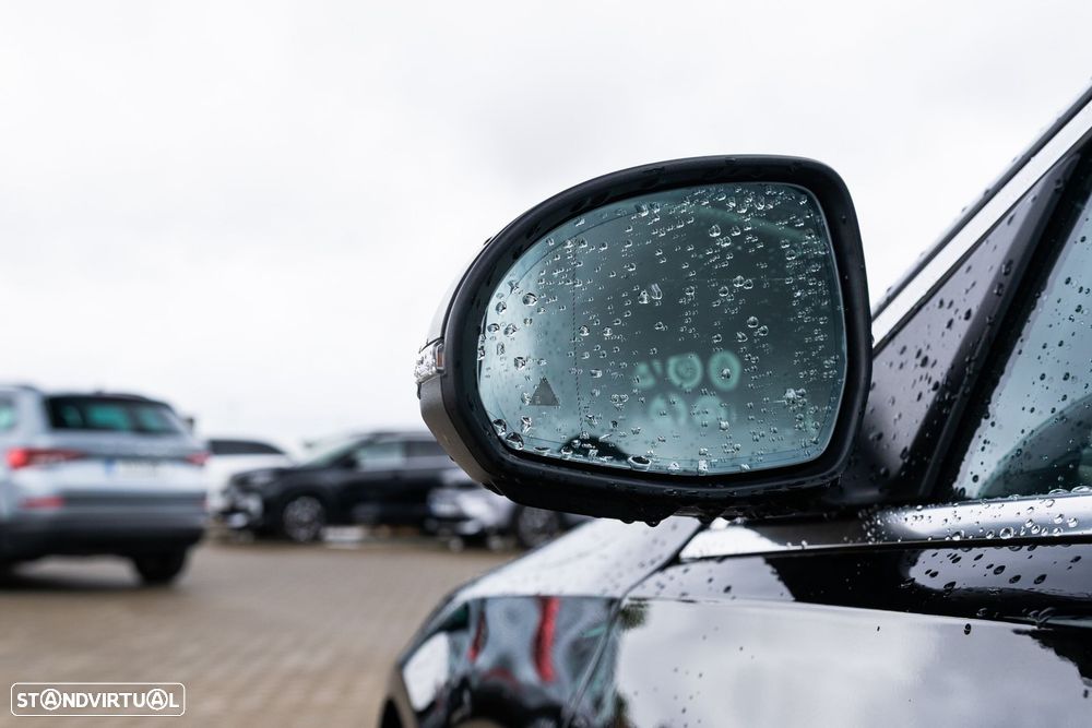 Mercedes-Benz C 300 e T 9G-TRONIC Avantgarde - 16