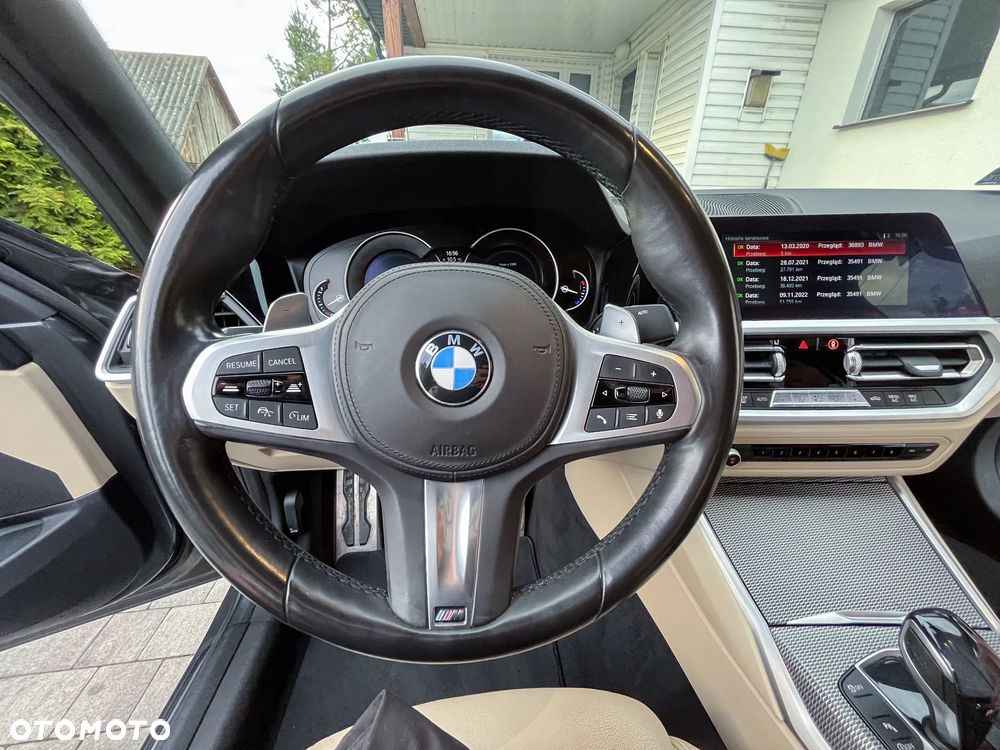 BMW Seria 3 320i xDrive M Sport - 19