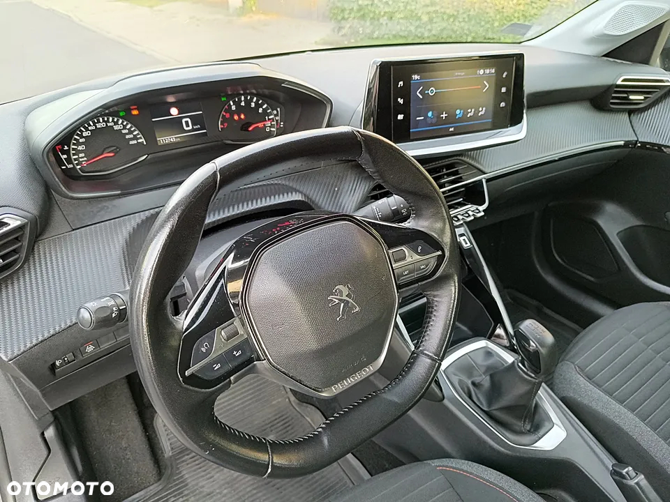 Peugeot 208 1.2 PureTech Active Pack S&S - 23