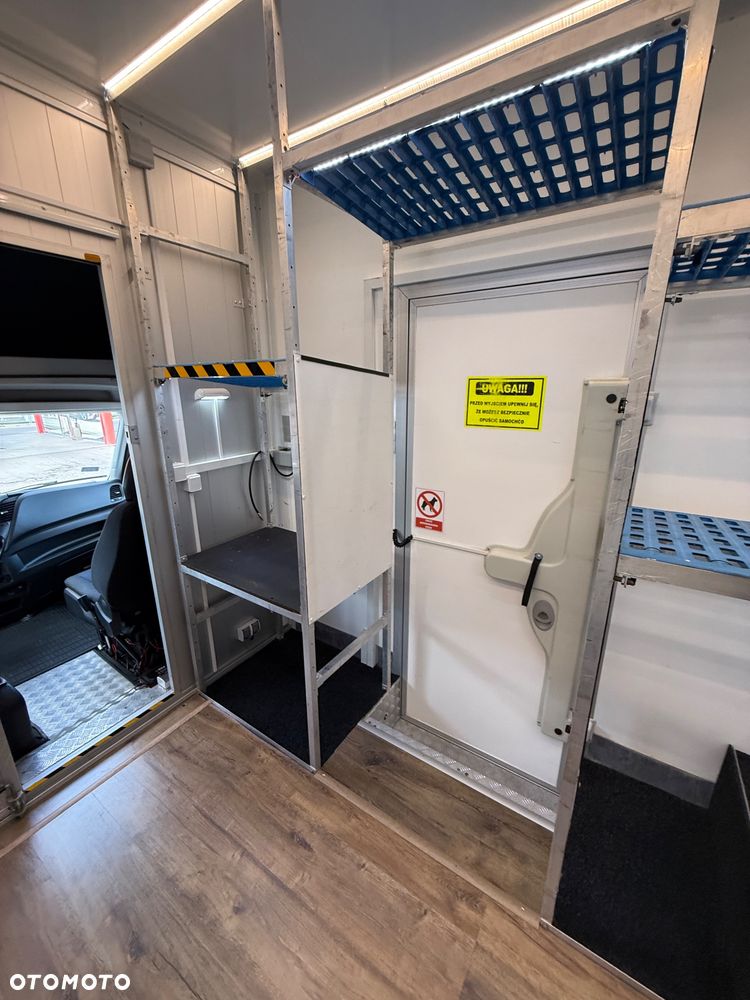 Iveco Daily - 28