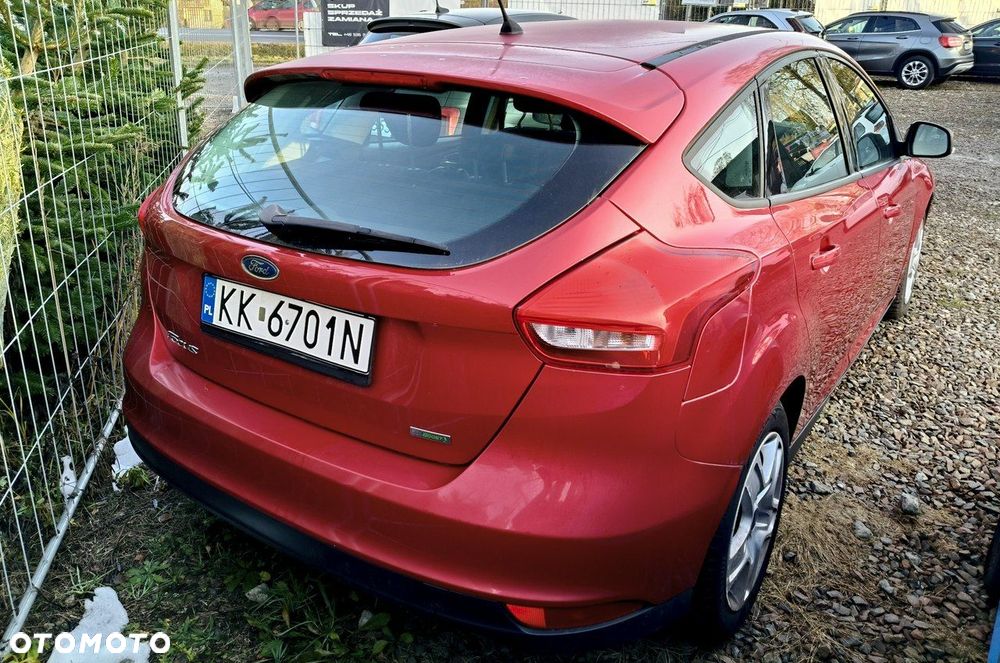 Ford Focus 1.0 EcoBoost 99g Trend - 3
