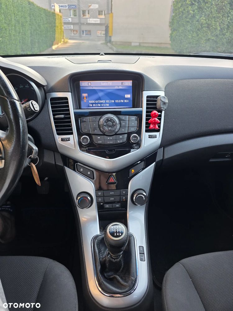Chevrolet Cruze 1.7 D LT+ - 13