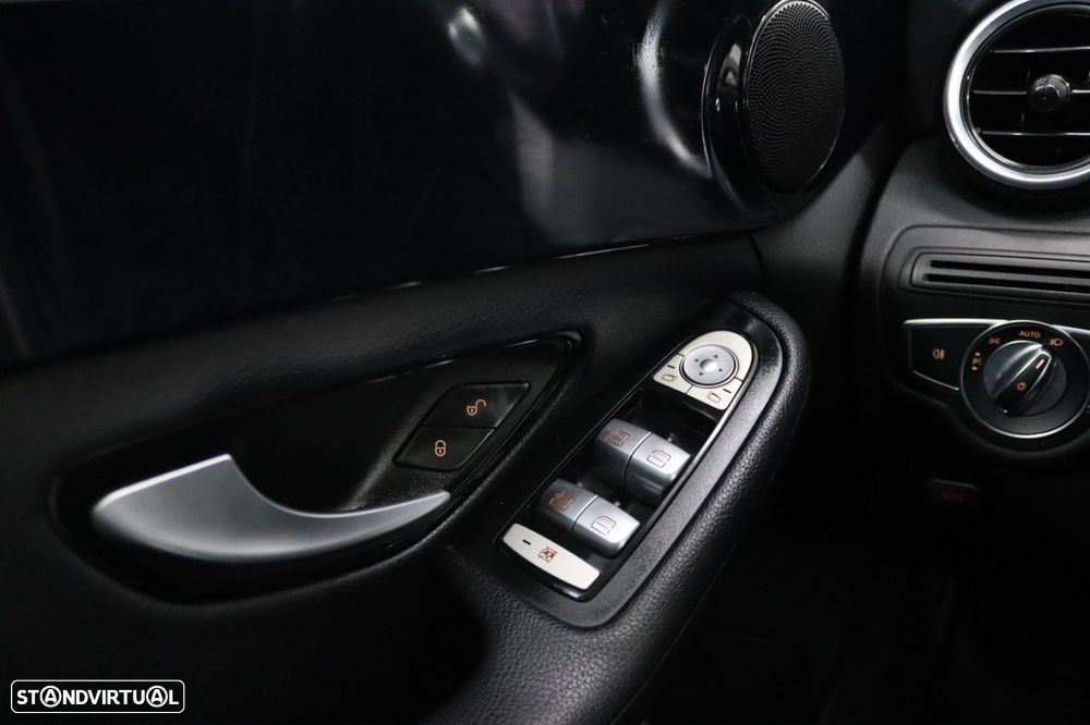 Mercedes-Benz C 180 - 15