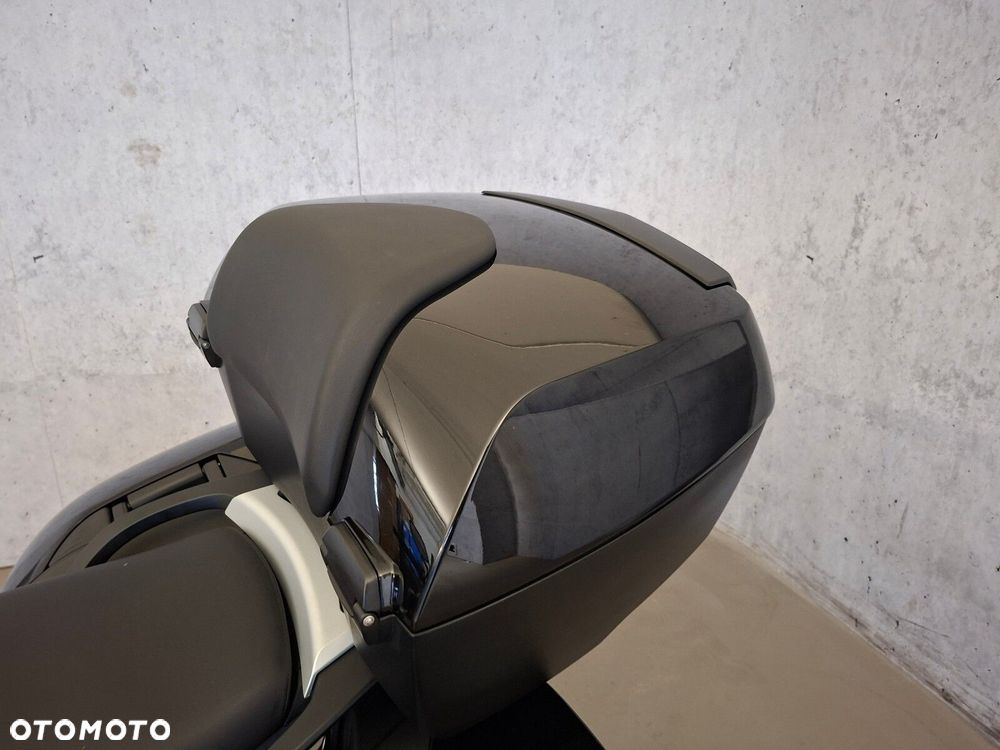 BMW K - 7