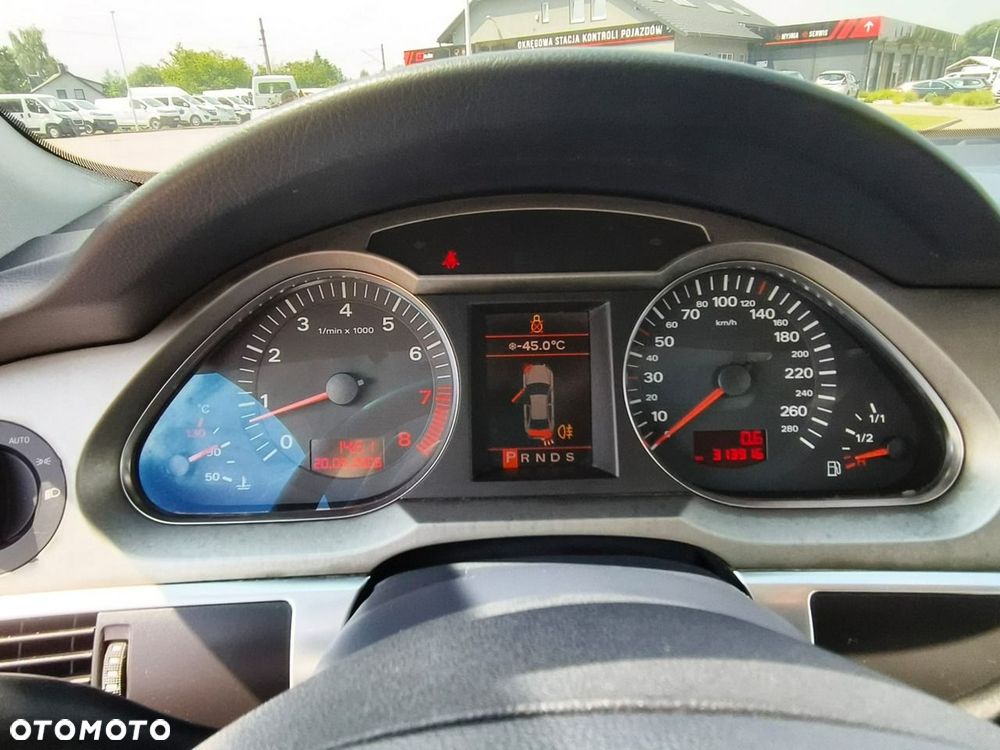 Audi A6 Avant - 12