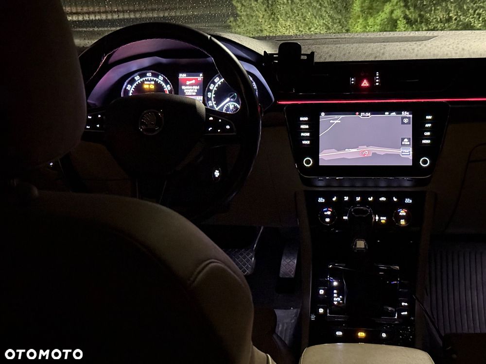 Skoda Superb 2.0 TSI Style DSG - 10