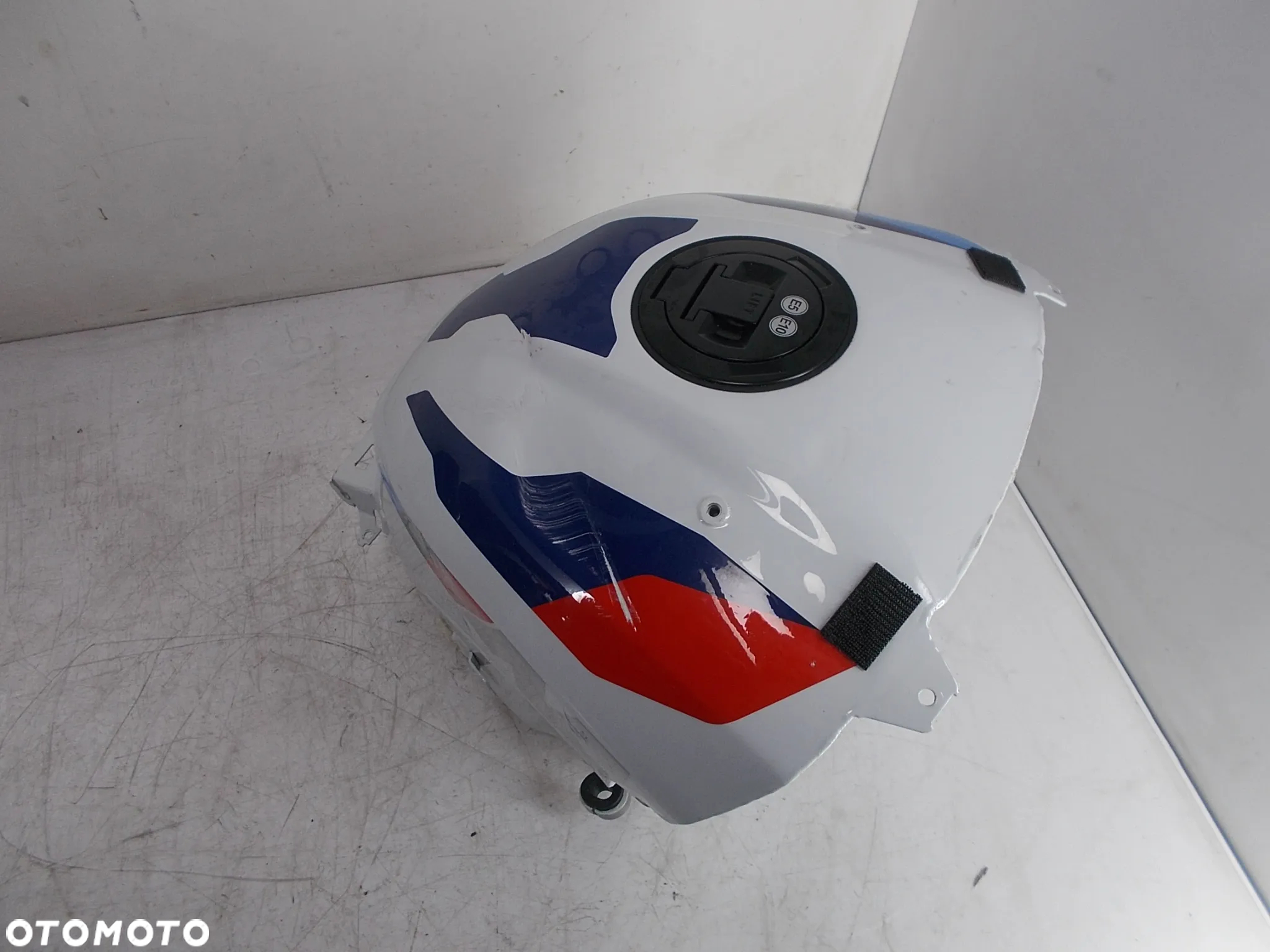 Fotel siedzenie M1000 RR BMW K63 K66 K67 S1000RR rama tył ogon - 14