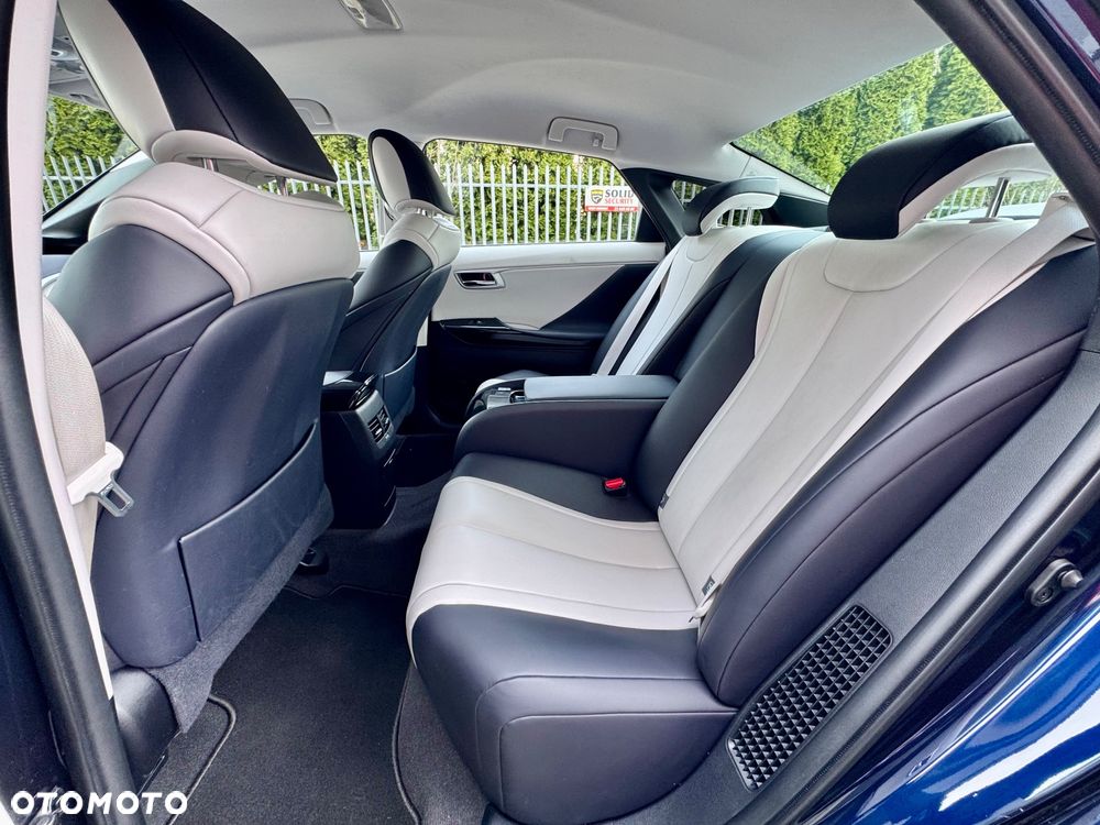 Toyota Mirai - 21