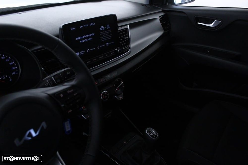 Kia Rio 1.0 T-GDi Move - 32