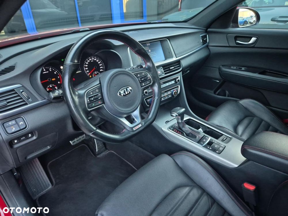 Kia Optima - 9
