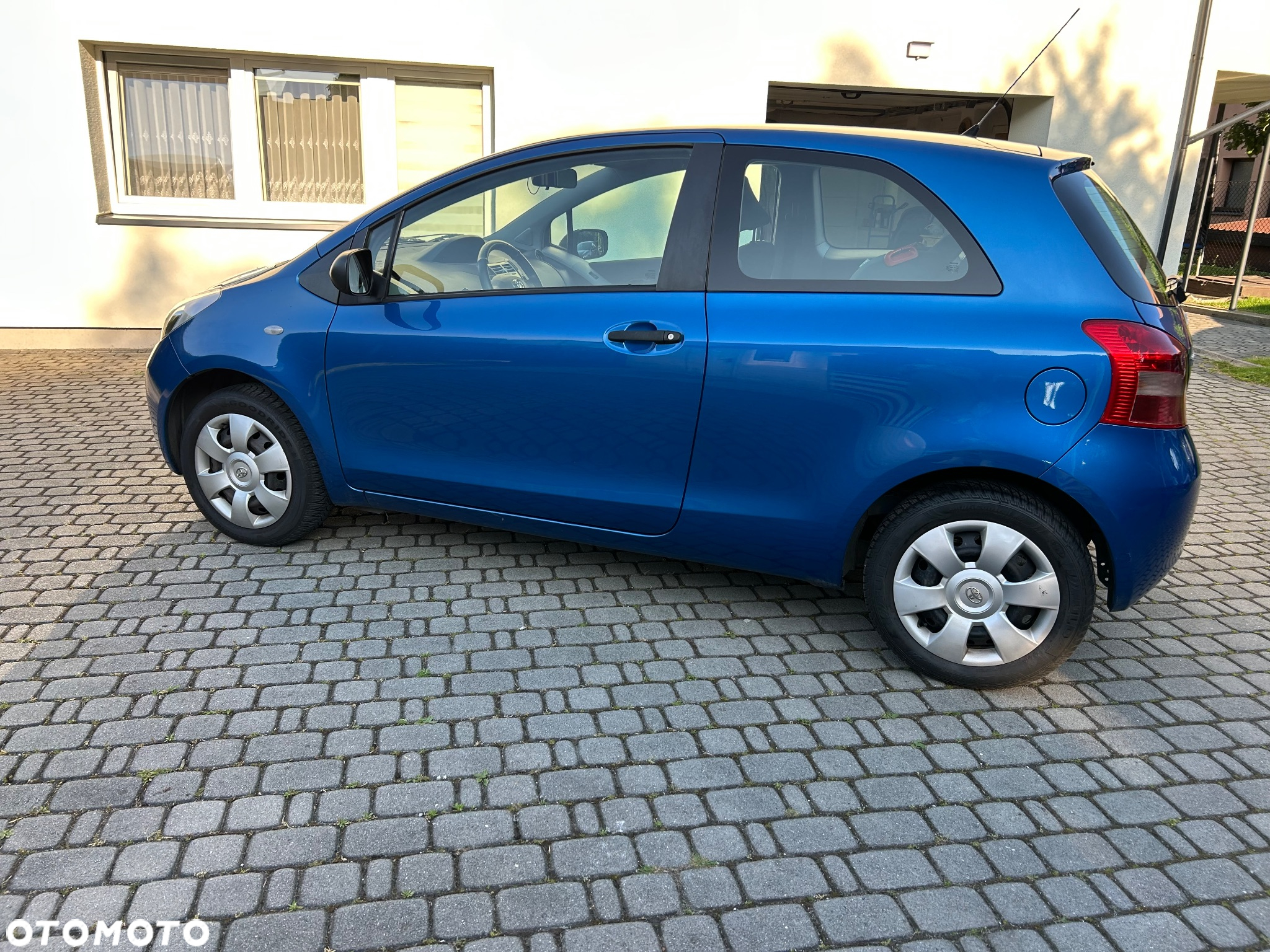 Toyota Yaris 1.0 Luna A/C - 11