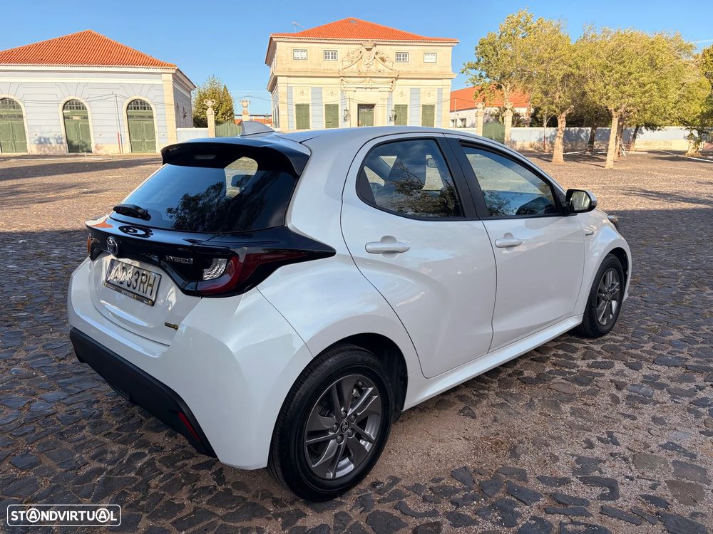 Toyota Yaris 1.5 HDF Comfort Plus - 9