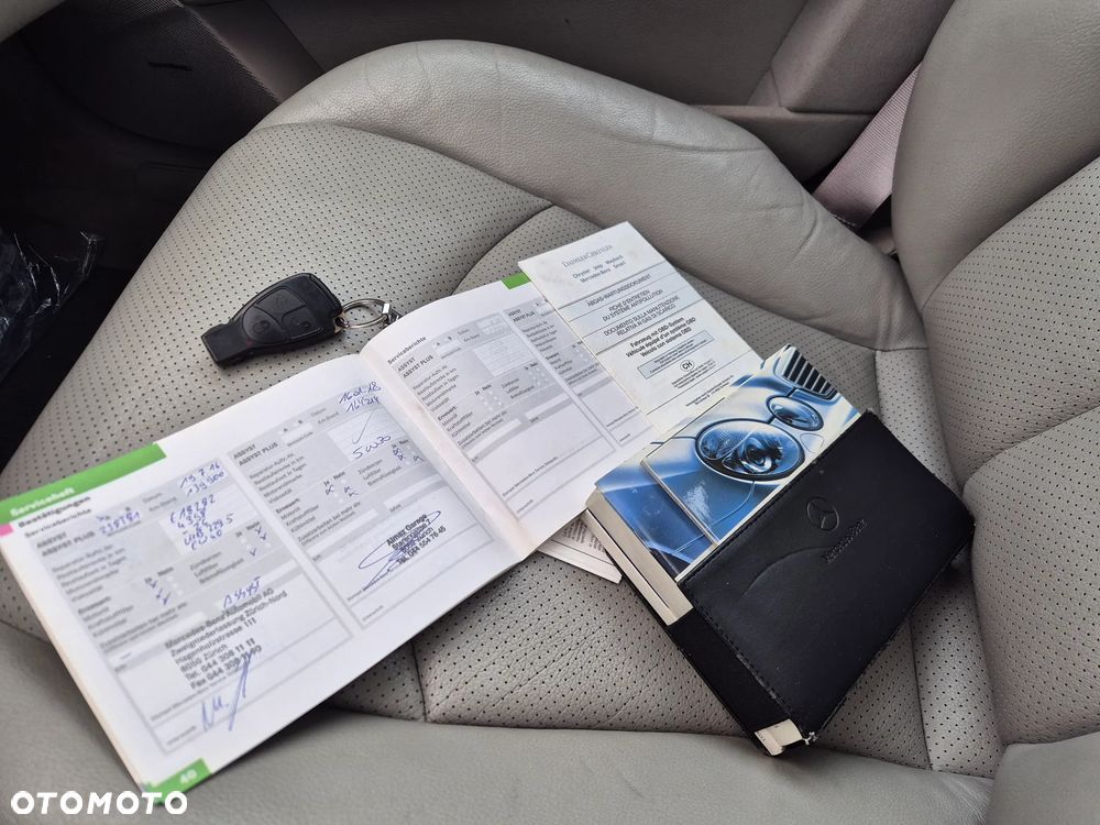 Mercedes-Benz Klasa E 320 T Avantgarde - 25