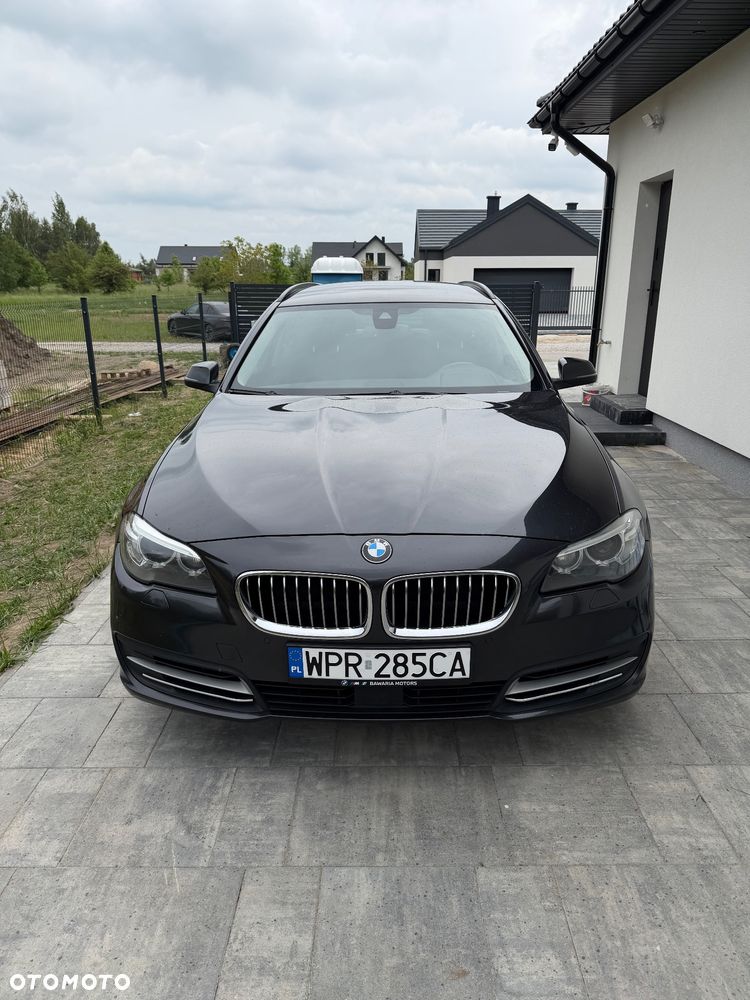 BMW Seria 5 530d xDrive - 23