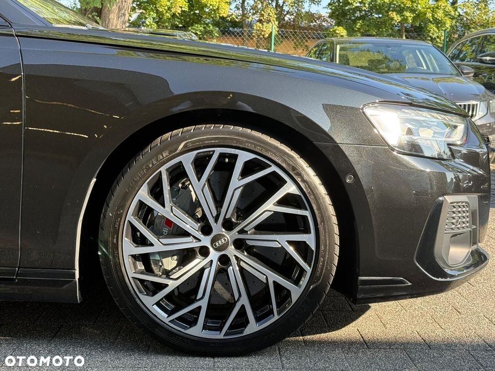 Audi S8 TFSI mHEV Quattro Tiptr - 12