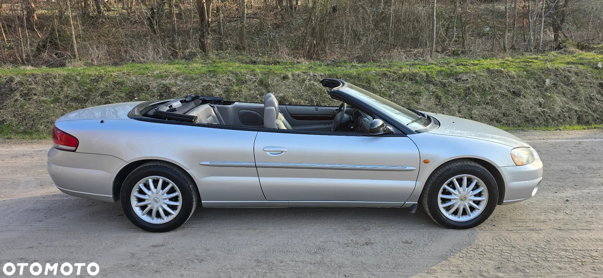 Chrysler Sebring - 10