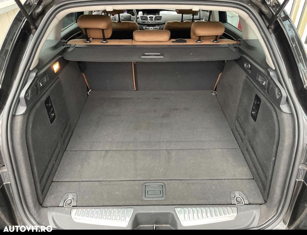 Renault Laguna dCi 110 FAP Paris Business - 12