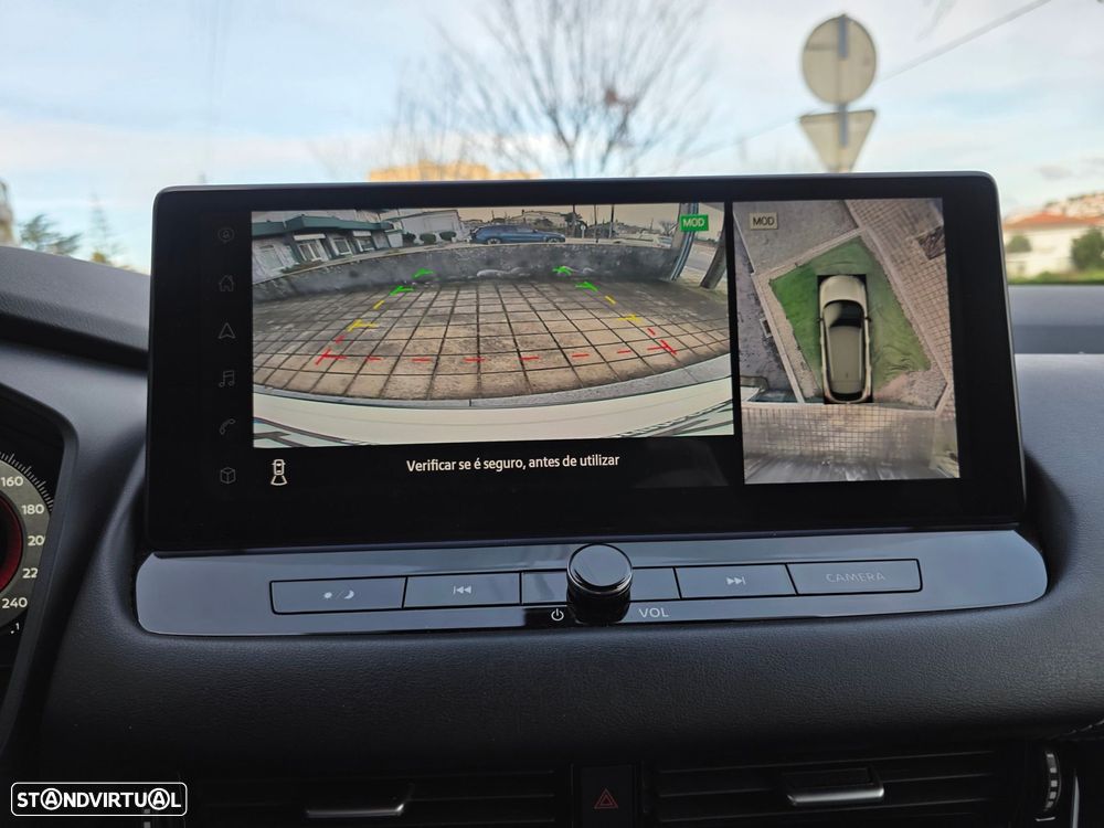 Nissan Qashqai 1.3 DIG-T N-Connecta - 12