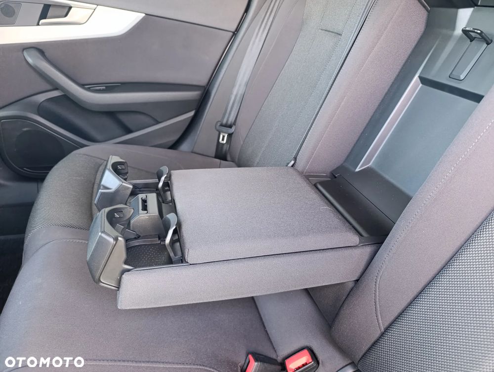 Audi A4 Allroad quattro 2.0 TDI S tronic - 24