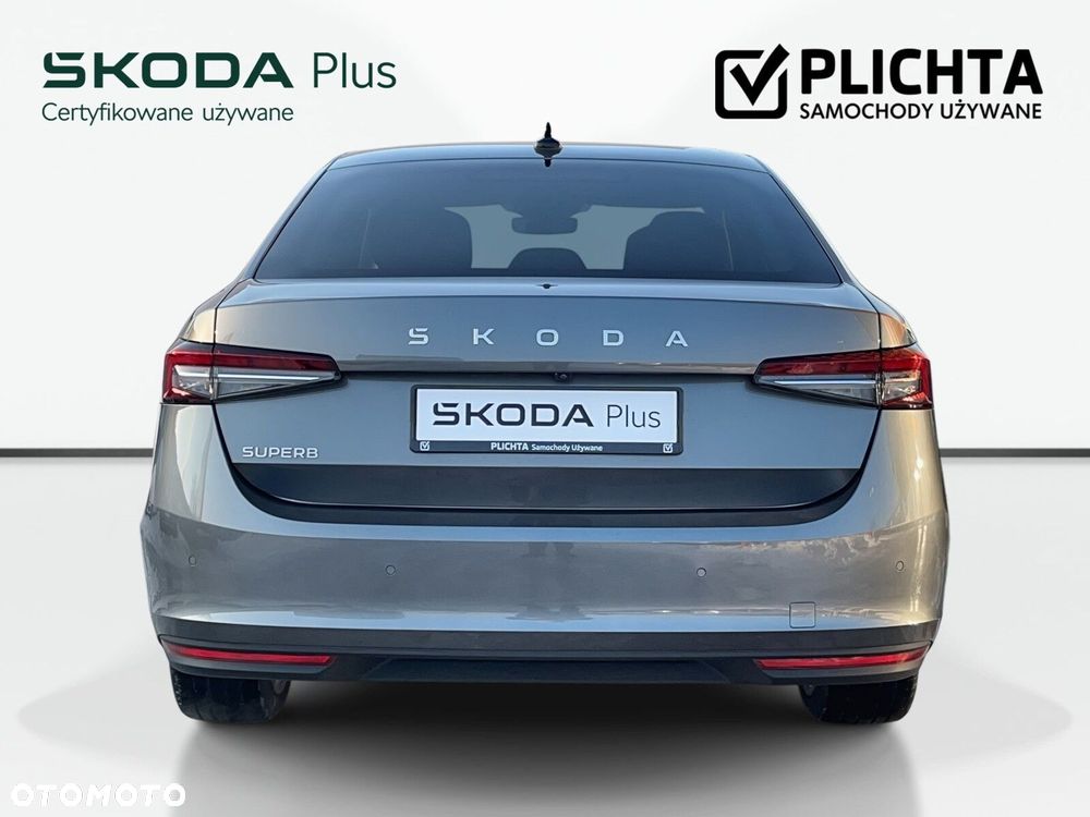 Skoda Superb 2.0 TDI SCR Selection DSG - 8