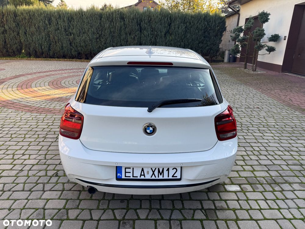 BMW Seria 1 118i Sport Line - 23