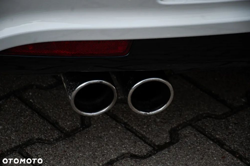 Volkswagen Scirocco 1.4 TSI R-Style - 26