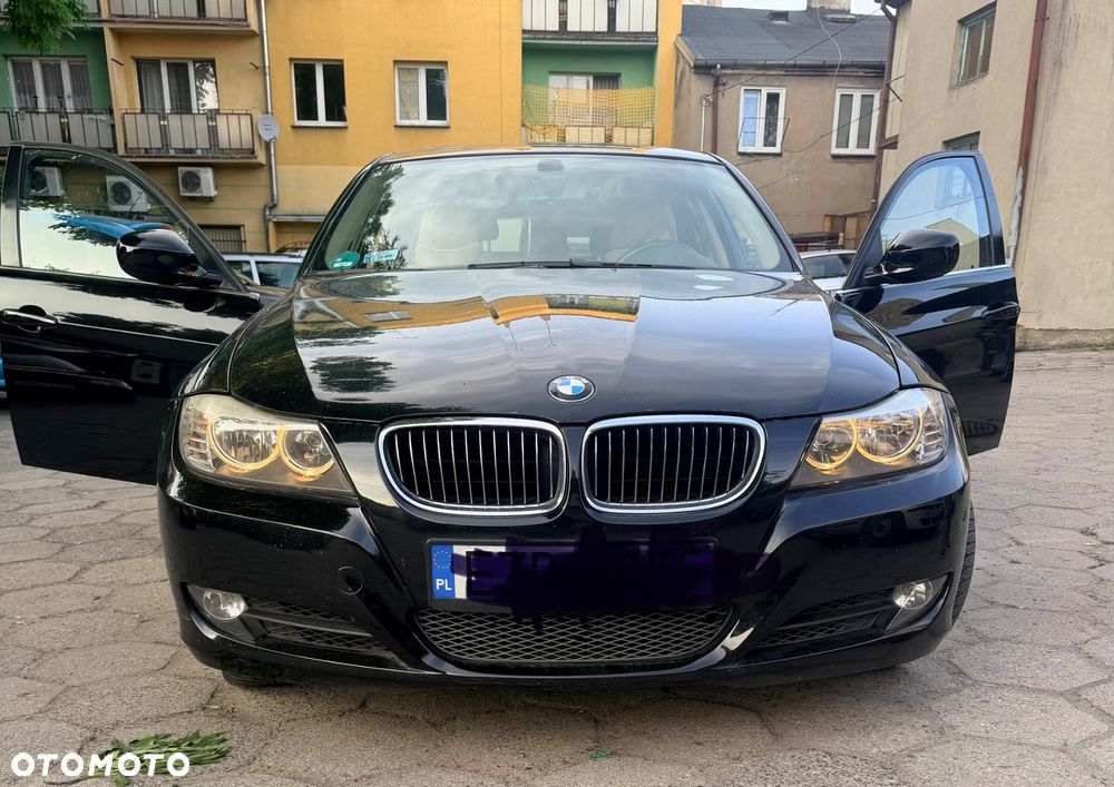 BMW Seria 3 - 1