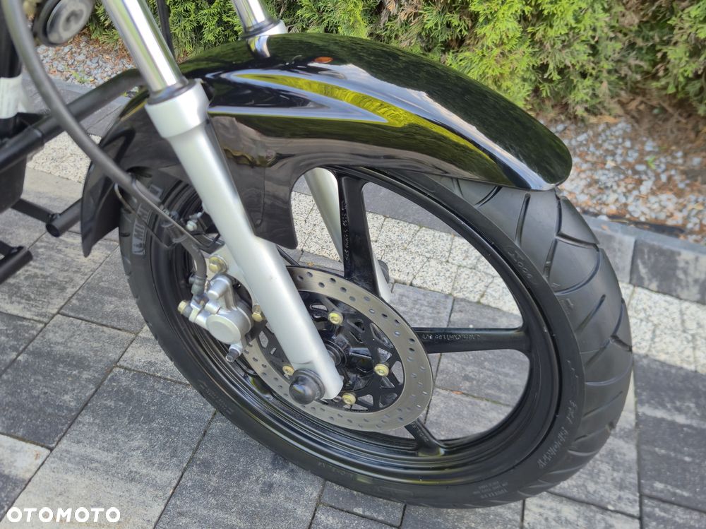 Yamaha YBR - 23