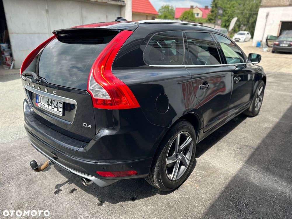 Volvo XC 60 - 4