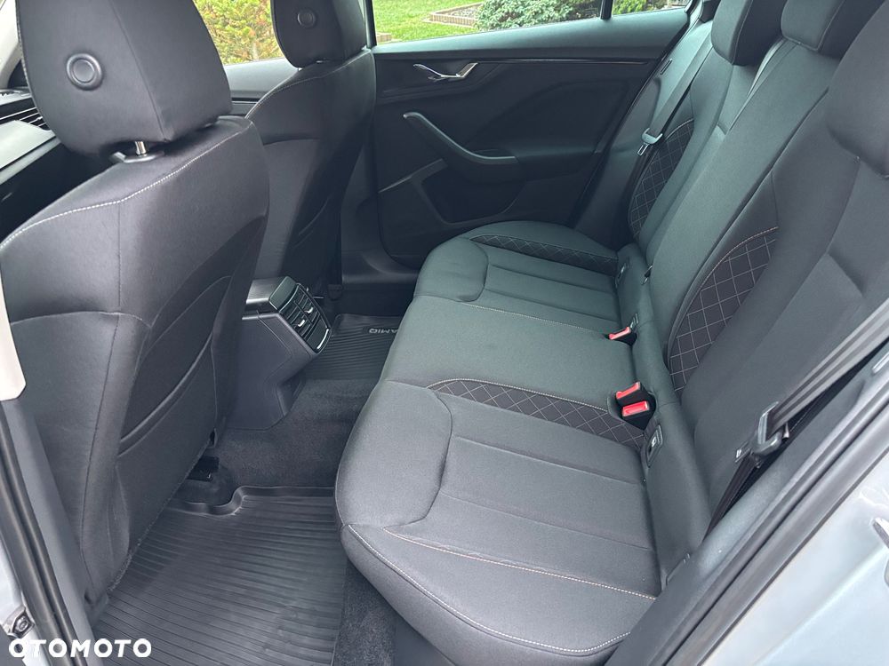 Skoda Kamiq 1.0 TSI Ambition - 9