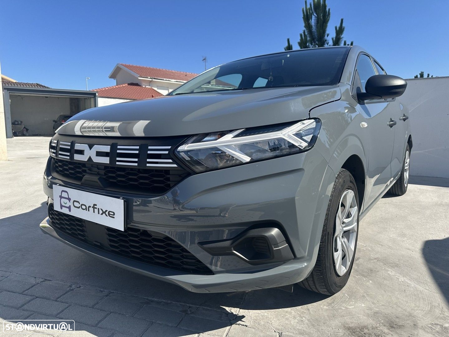 Dacia Sandero 1.0 TCe Stepway Essential - 3