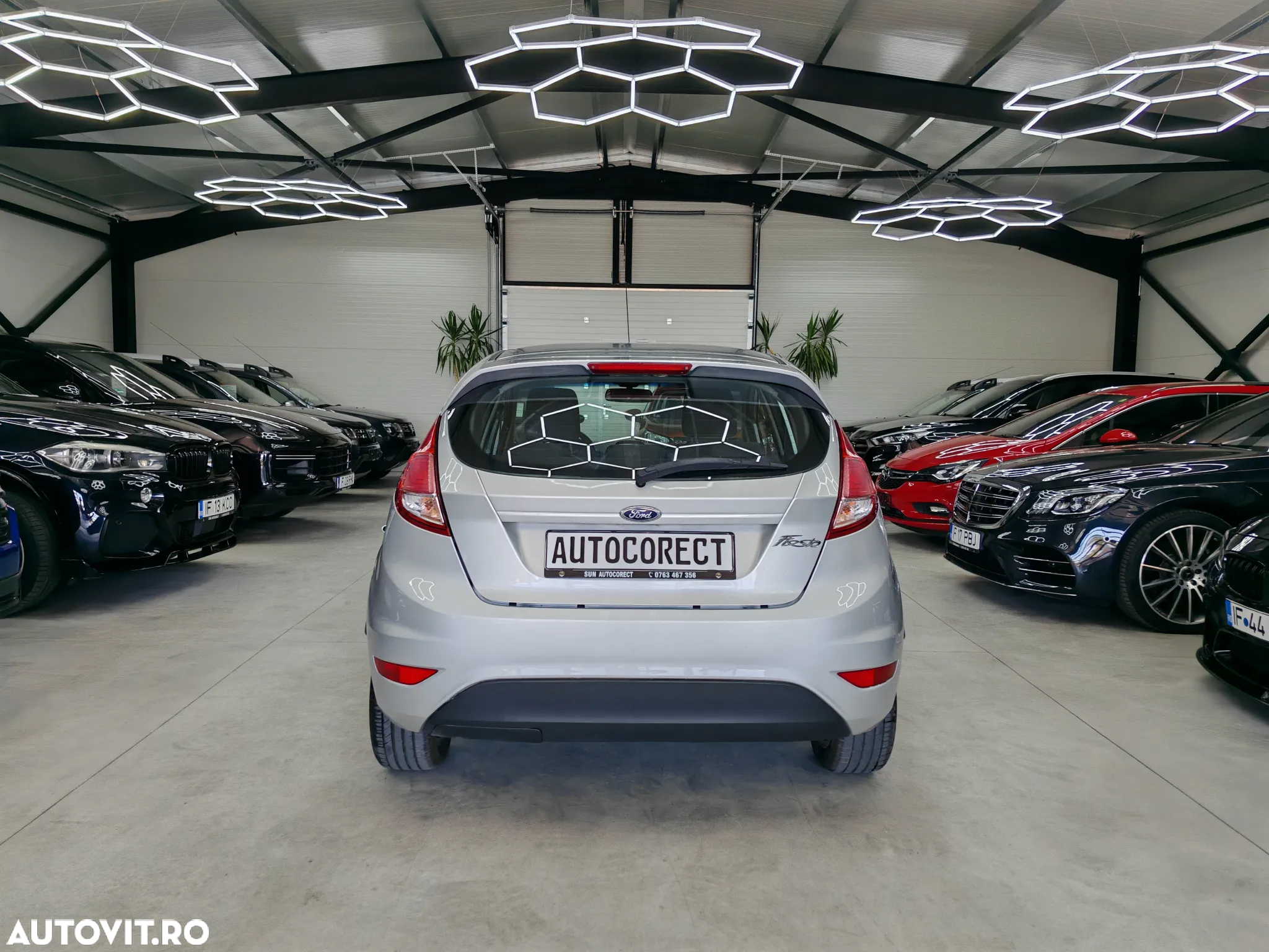 Ford Fiesta 1.0 Trend - 28